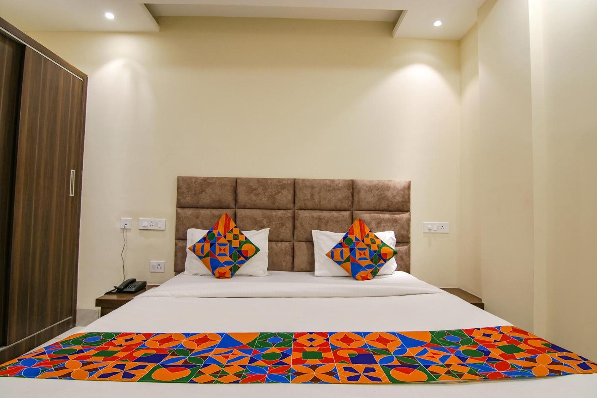 Fabhotel Prism Grand Zirakpur 外观 照片