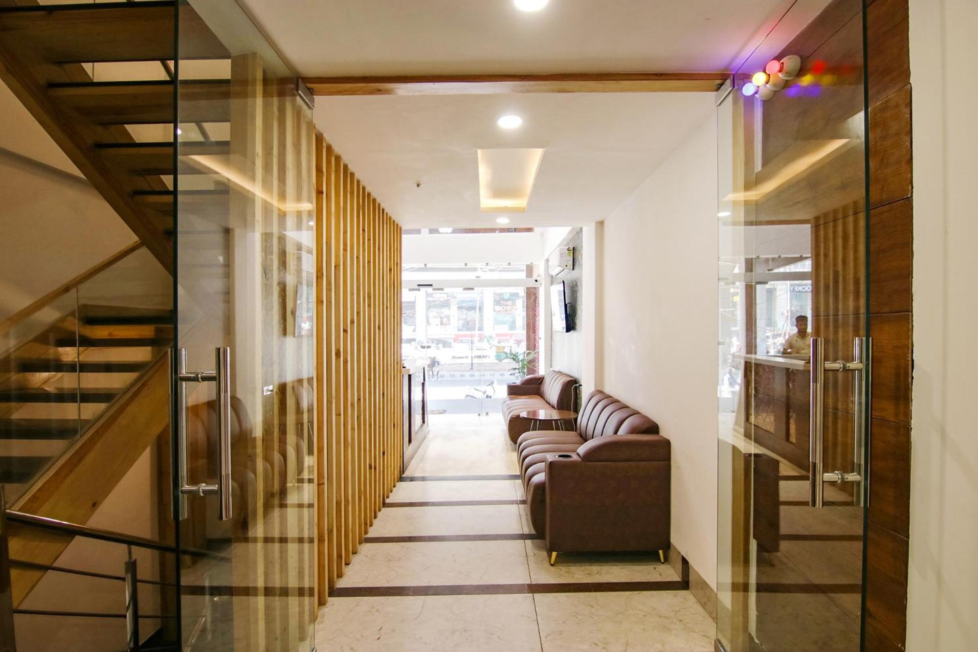 Fabhotel Prism Grand Zirakpur 外观 照片