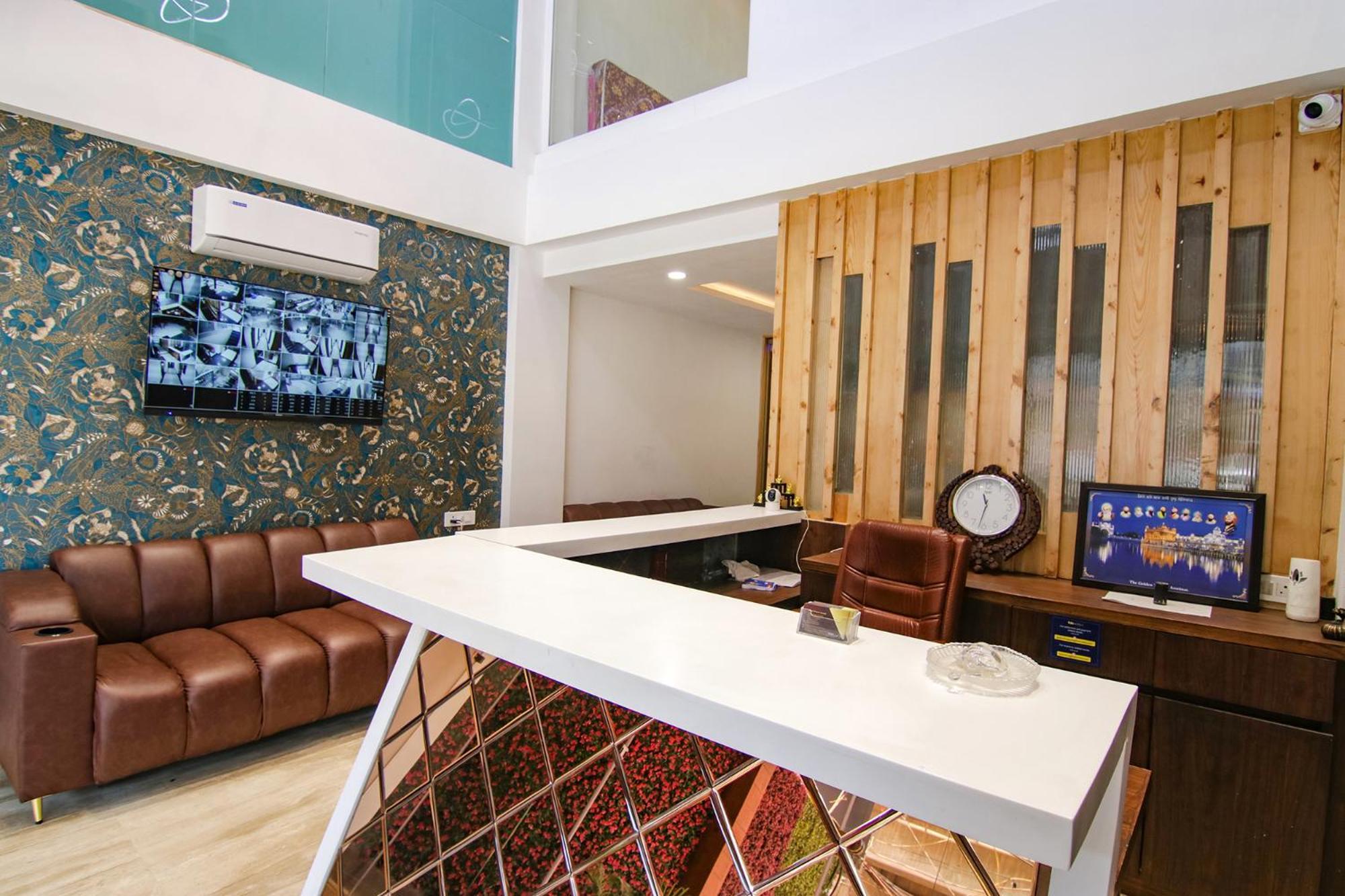 Fabhotel Prism Grand Zirakpur 外观 照片